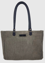 Load image into Gallery viewer, Longhorn Tote