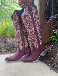 Allie Boot *plum*